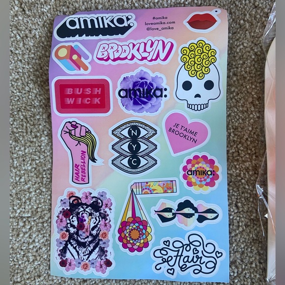 Amika Hair Care Gift Set - Picture 3 of 11